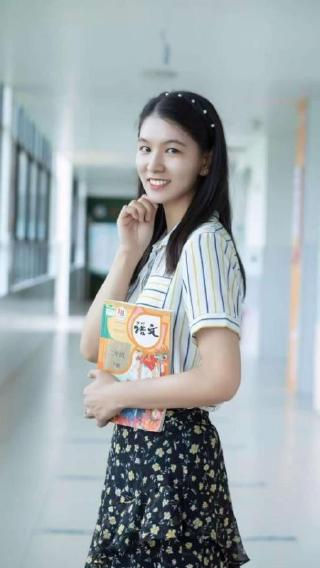 張逸瓊