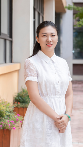 裴娛瑩