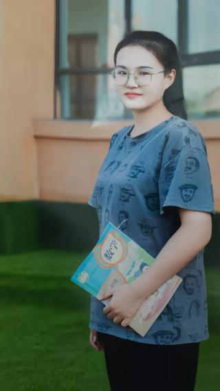 翟帥艷
